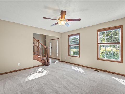 Tiny photo for 6058 Dorothy Lane, Roscoe, IL 61073 (MLS # 12468303)