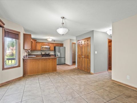 Tiny photo for 6058 Dorothy Lane, Roscoe, IL 61073 (MLS # 12468303)