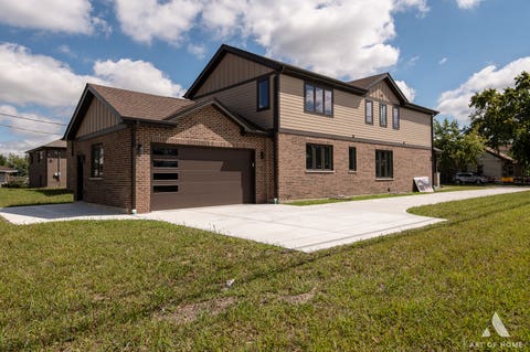 Tiny photo for 7948 W 74TH Street, Bridgeview, IL 60455 (MLS # 12694220)