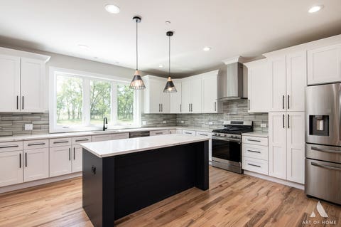 Tiny photo for 7948 W 74TH Street, Bridgeview, IL 60455 (MLS # 12694220)