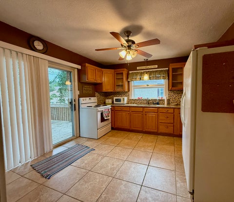Tiny photo for 3723 Clinton Avenue, Berwyn, IL 60402 (MLS # 12741855)