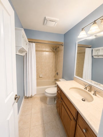 Tiny photo for 7942 W Addison Street #3, Chicago, IL 60634 (MLS # 12743981)