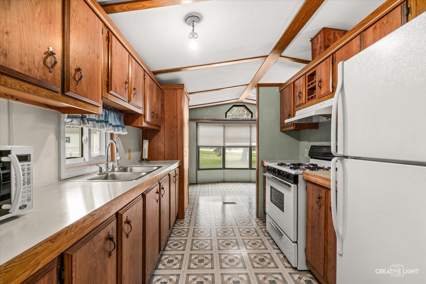 1230 Nichole Lane