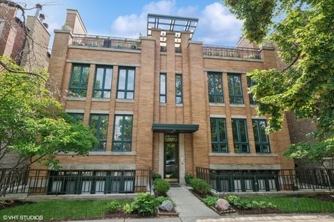 3351 N Seminary Avenue 3S Chicago IL 60657