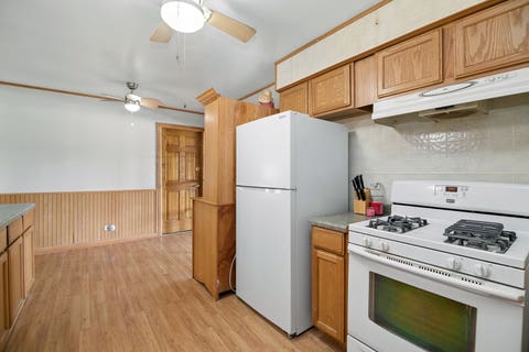 Tiny photo for 7840 W 76th Street, Bridgeview, IL 60455 (MLS # 12741752)