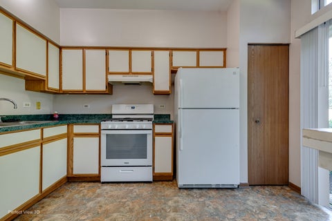 Tiny photo for 1111 Vail Court #1111, Naperville, IL 60540 (MLS # 12678020)