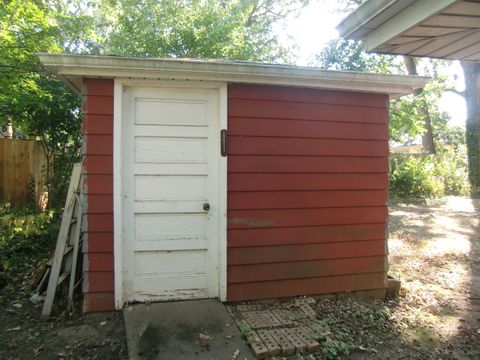 Tiny photo for 7357 W 109th Street, Worth, IL 60482 (MLS # 12484700)