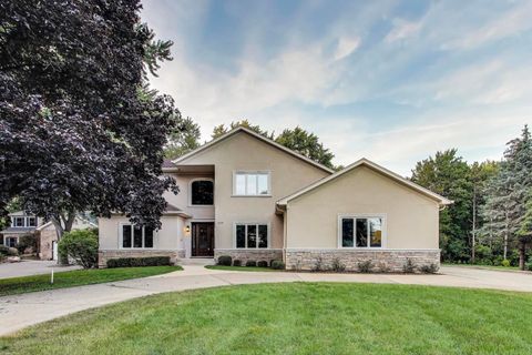 650 W Echo Lane Palatine IL 60067