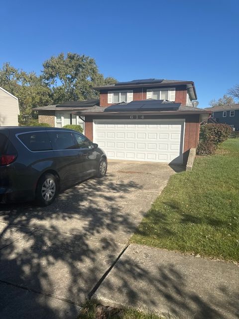 Photo of 614 Hickok Avenue, University Park, IL 60484 (MLS # 12514924)