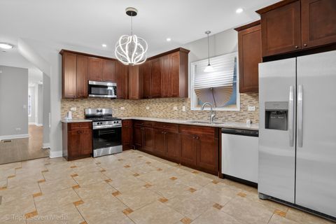 Tiny photo for Chicago, IL 60617 (MLS # 12633144)
