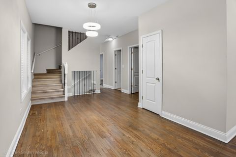 Tiny photo for Chicago, IL 60617 (MLS # 12633144)