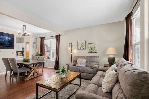 Tiny photo for 28808 Blacksmith Court, Lakemoor, IL 60051 (MLS # 12523174)