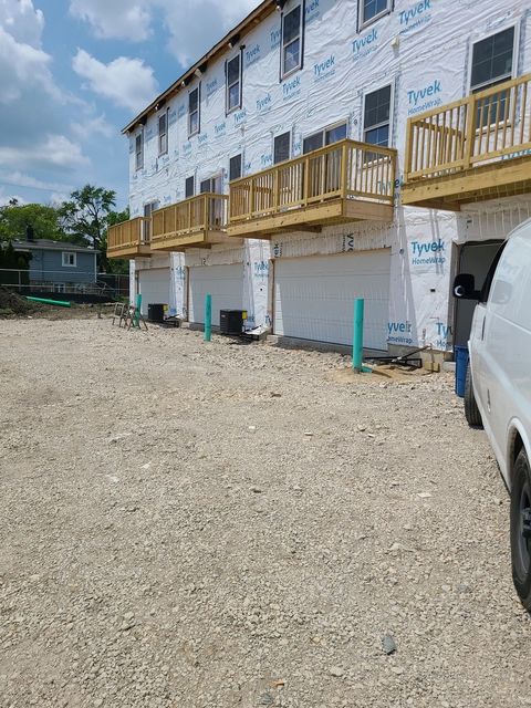 Tiny photo for 214 N Walnut Street #B, Bensenville, IL 60106 (MLS # 12439634)