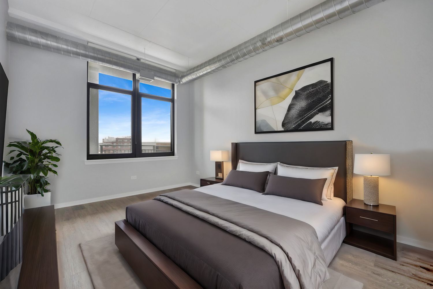 212 E Cullerton Street 700