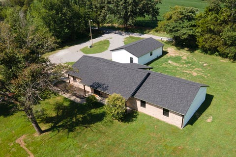 Tiny photo for 956 Auburn Lane SE, Goreville, IL 62939 (MLS # 12683465)