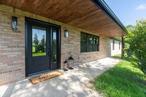 Tiny photo for 956 Auburn Lane SE, Goreville, IL 62939 (MLS # 12683465)