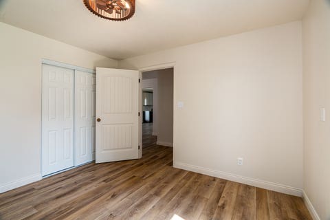 Tiny photo for 956 Auburn Lane SE, Goreville, IL 62939 (MLS # 12683465)
