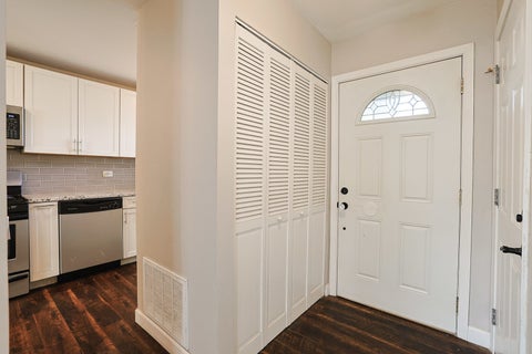 Tiny photo for 485 Esselen Court, Carol Stream, IL 60188 (MLS # 12763331)