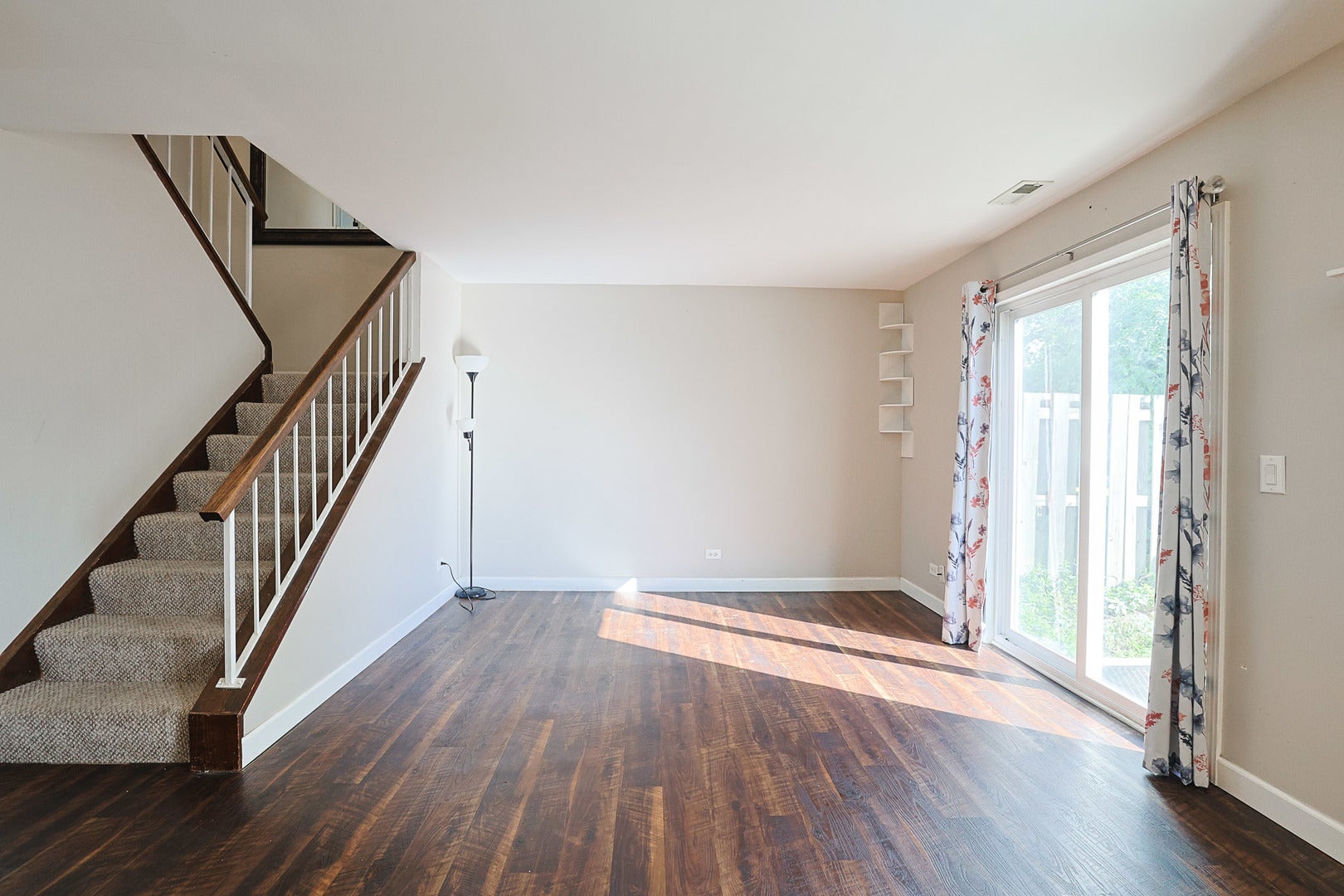 485 Esselen Court 16