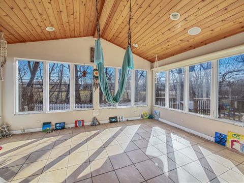 Tiny photo for 1903 E HOPI Lane, Mount Prospect, IL 60056 (MLS # 12579058)