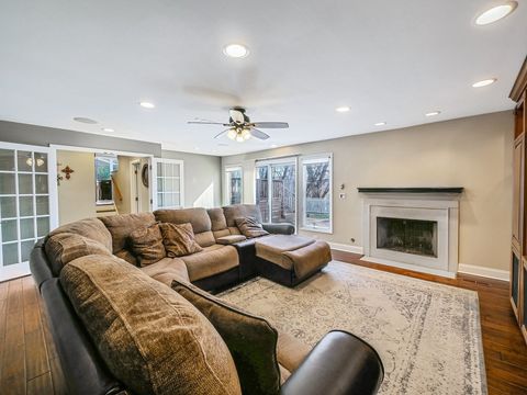 Tiny photo for 1903 E HOPI Lane, Mount Prospect, IL 60056 (MLS # 12579058)