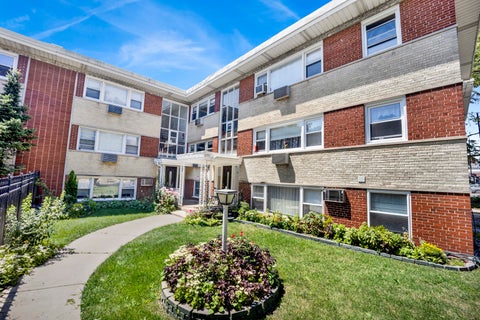 Tiny photo for 6357 W Addison Street #2F-SW, Chicago, IL 60634 (MLS # 12735455)