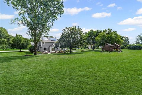 Tiny photo for 11111 Huron Drive, Spring Grove, IL 60081 (MLS # 12490860)