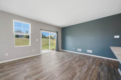 Tiny photo for 1133 Williamsburg Street, Pingree Grove, IL 60140 (MLS # 12723827)