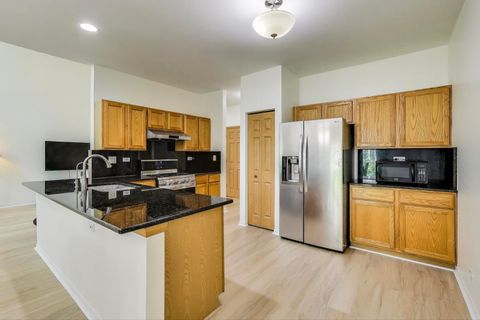 Tiny photo for 4 Haverton Court, Streamwood, IL 60107 (MLS # 12518903)