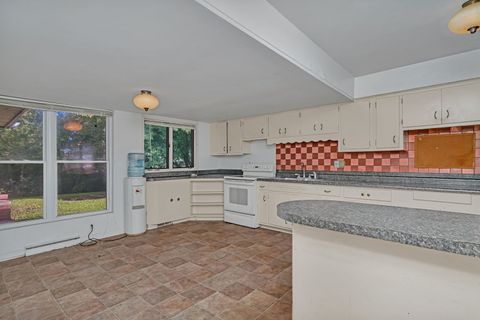 Tiny photo for 1108 E 9th Street, Lockport, IL 60441 (MLS # 12457859)
