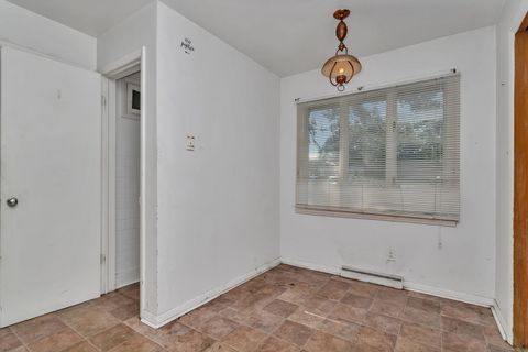 Tiny photo for 1108 E 9th Street, Lockport, IL 60441 (MLS # 12457859)