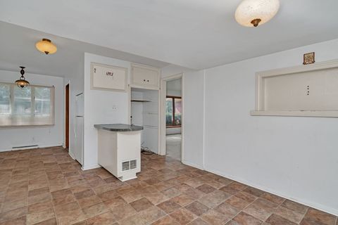 Tiny photo for 1108 E 9th Street, Lockport, IL 60441 (MLS # 12457859)