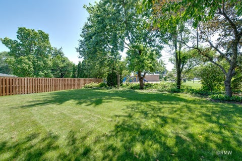 Tiny photo for 535 E Turner Avenue, Roselle, IL 60172 (MLS # 12725979)