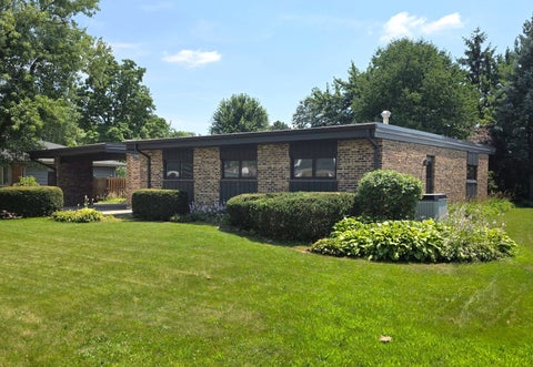 Photo of 535 E Turner Avenue, Roselle, IL 60172 (MLS # 12725979)