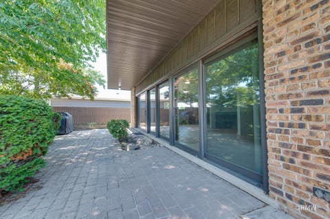 Tiny photo for 535 E Turner Avenue, Roselle, IL 60172 (MLS # 12725979)