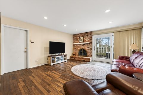 Tiny photo for 1122 Creekside Drive, Wheaton, IL 60189 (MLS # 12603734)