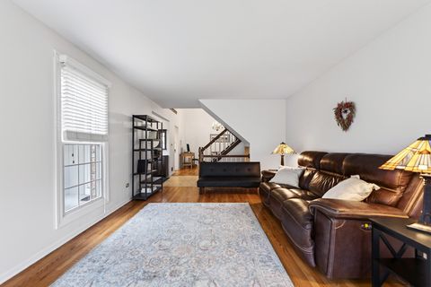 Tiny photo for 1122 Creekside Drive, Wheaton, IL 60189 (MLS # 12603734)