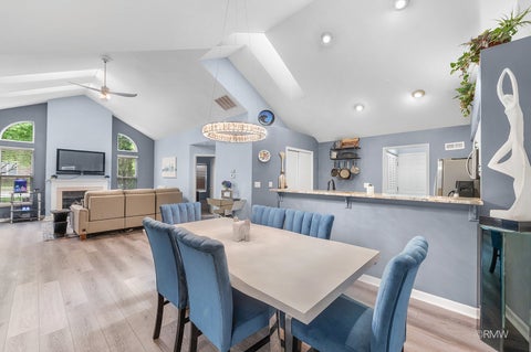 Tiny photo for 183 Canterbury Court, Bloomingdale, IL 60108 (MLS # 12771505)