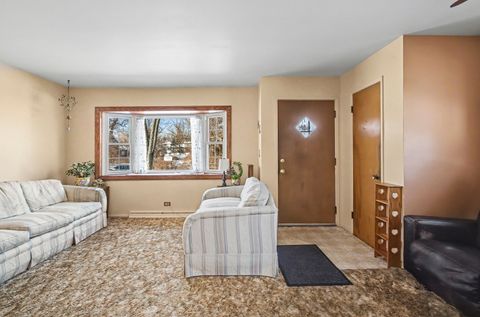 Tiny photo for 5611 Washington Street, Downers Grove, IL 60516 (MLS # 12550377)