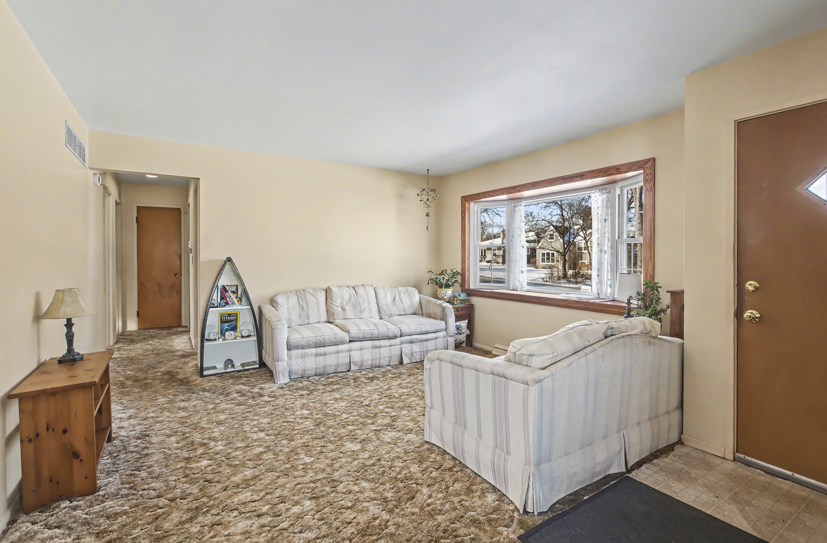 5611 Washington Street