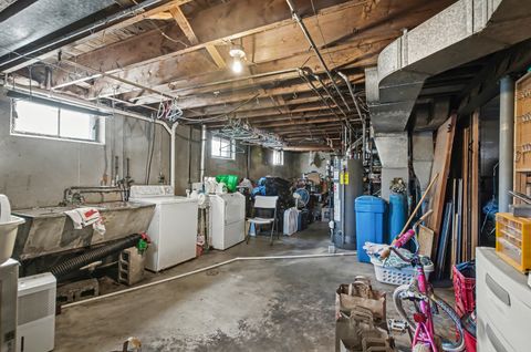 Tiny photo for 5611 Washington Street, Downers Grove, IL 60516 (MLS # 12550377)