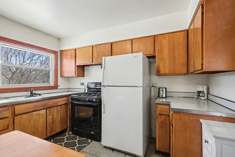 Tiny photo for 5611 Washington Street, Downers Grove, IL 60516 (MLS # 12550377)