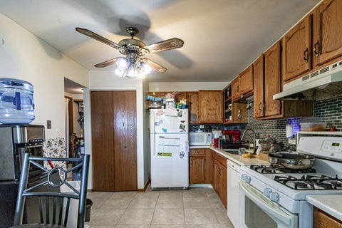 Tiny photo for 906 Cross Creek Drive #A2, Roselle, IL 60172 (MLS # 12687267)