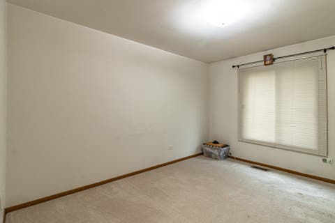Tiny photo for 906 Cross Creek Drive #A2, Roselle, IL 60172 (MLS # 12687267)