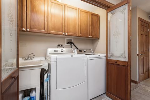 Tiny photo for 9241 S Kean Avenue, Hickory Hills, IL 60457 (MLS # 12493908)