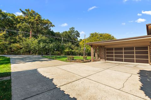 Tiny photo for 9241 S Kean Avenue, Hickory Hills, IL 60457 (MLS # 12493908)