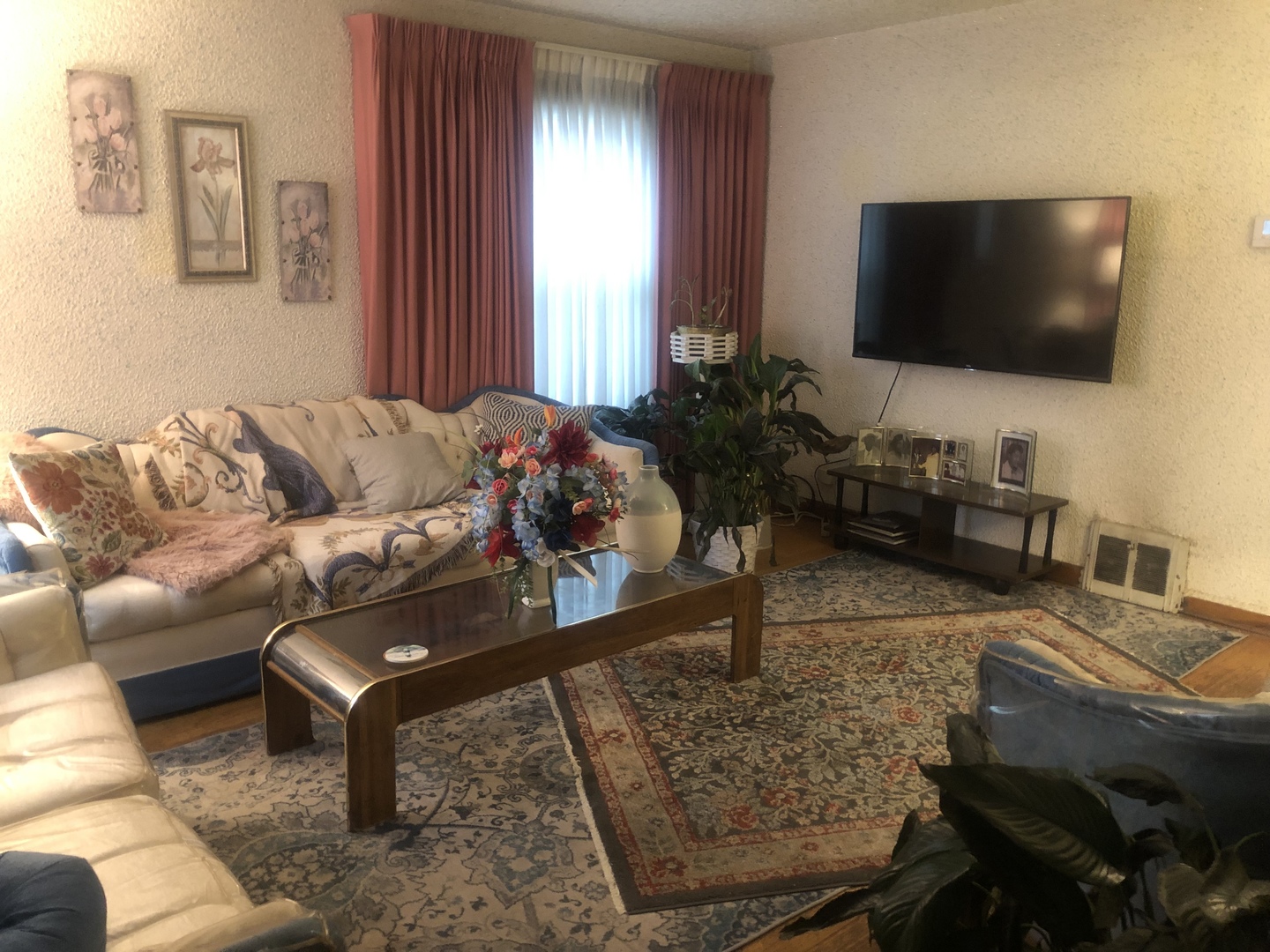 9715 S Dobson Avenue