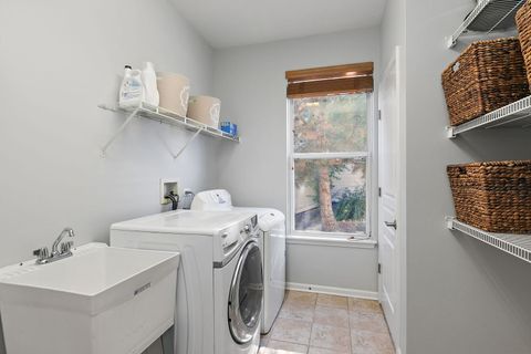 Tiny photo for 2742 Connolly Lane, West Dundee, IL 60118 (MLS # 12518266)