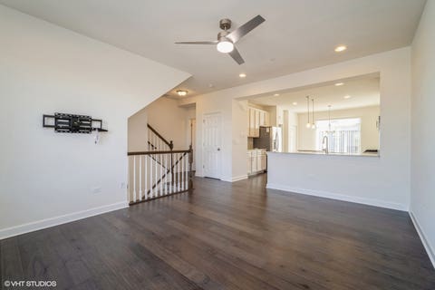 Tiny photo for 3s565 Camden Street, Warrenville, IL 60555 (MLS # 12729339)