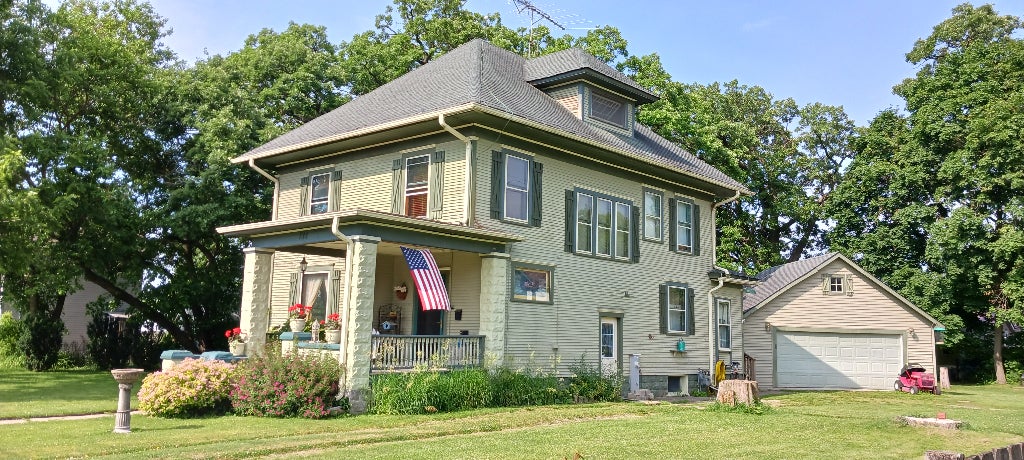 188 Peru Street